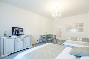 Charming Apartment in the Heart of Prague ❣