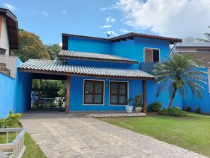 essa é a nossa casa, vamos entrar?