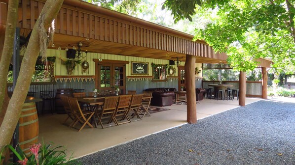 Kings-Creek-Retreat-Glamping-Farmstay-Group-Accommodation (98)