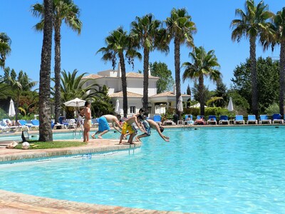 Great family break at beach, golf and water sports in Quinta do Lago - Algarve