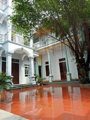 Exterior