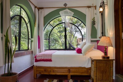 Villa Las Palmas Perfecto para parejas, familias pequeñas, mascotas-Excelente ubicación