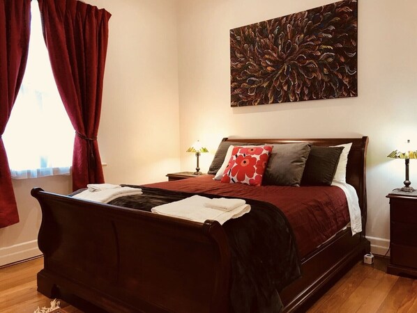 Master Bedroom Comfy Queen Bed