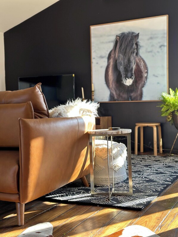 Interior Lounge