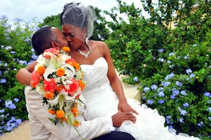 Romantic villa weddings in Jamaica