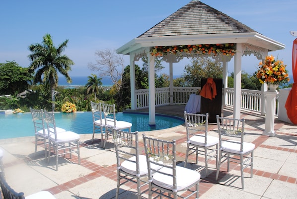 Luxury destination weddings in Jamaica.