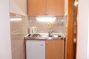 Studio-apartment for 3 - kitchenette