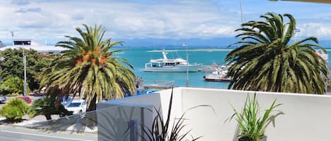Sea Path Apartment - Nelson Waterfront with Views!
