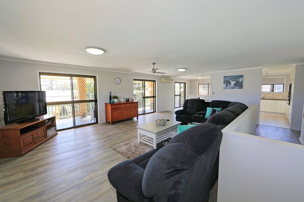 Upstairs Lounge Area with 55inch Smart TV