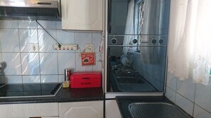 Shared kitchen facilities 