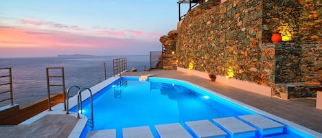 Panoramic Seaview to Sitia Bay from the private pool