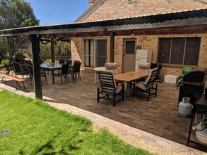 Relaxing mornings, afternoons & evenings on the back patio