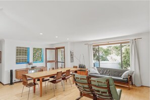 Dining / living area