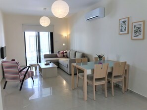 Dining and Lounge area