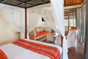 Upstairs bedroom can be booked as a 1 bedroom villa with private pool.