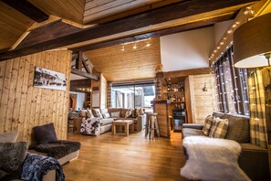 Beautiful alpine chalet