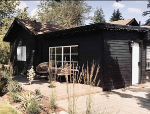 "Magazine worthy 120 year old Farmhouse"
