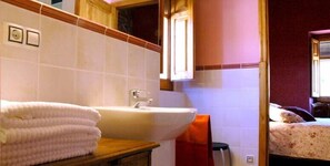 The house has 4 beautiful bathrooms