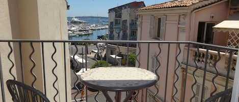 Beautiful private sea view balcony overlooking Cannes Marina 