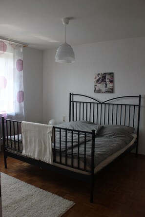 Schlafzimmer No. 3