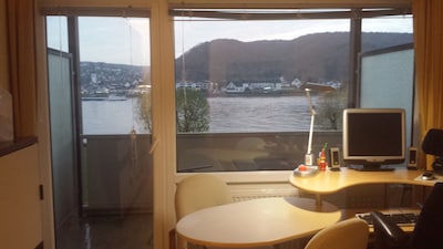 apartamento modernizado con vistas al Rin en Bad Hönningen