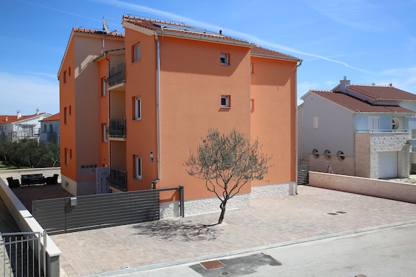 Extérieur