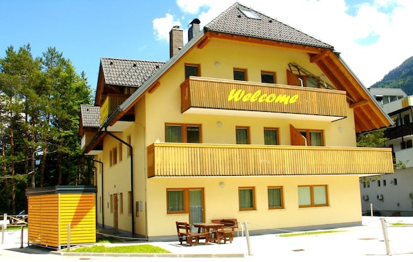 Apartements House