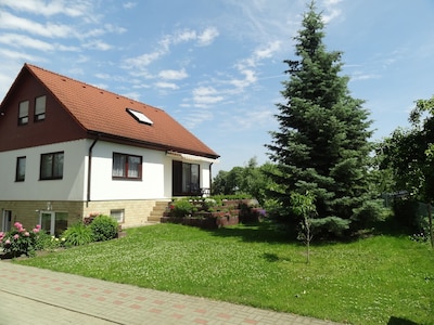 3 star apartment with pool, family friendly, with dog, near the lake in great nature