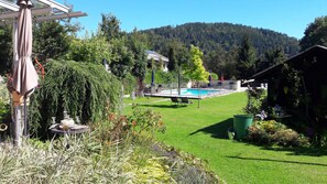 Garten mit Pool 