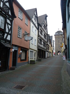 living in an romantic old town nearby the rhine river