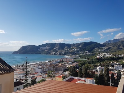 Apartments with roof terrace and fantastic views of the bay