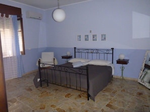 blaues Schlafzimmer