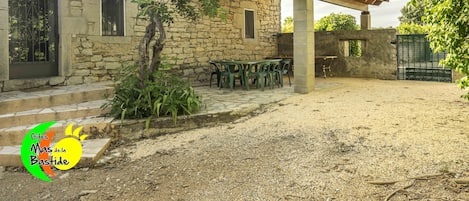 terrasse gîte Magnodaire