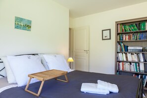 La chambre 1 de la suite principale