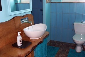 The shared bath room