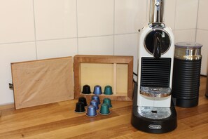 Kaffe och/eller kaffebryggare