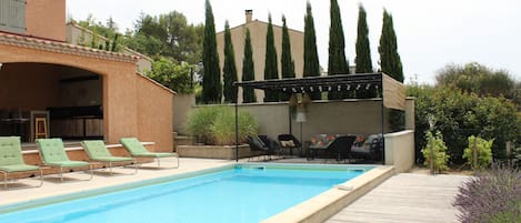 vue sur piscine / niveau -1