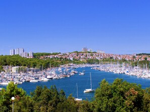 Marina