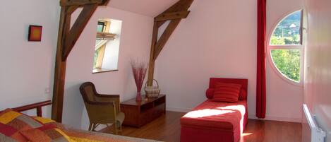 Belle chambre avec lit de 160, literie confortable