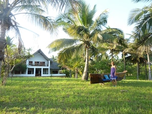 Our tropical garden is set in a coconut plantation, very exclusive and private 