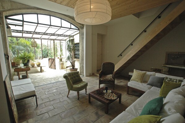 Living area