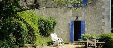 Jardin privatif des Tournesols