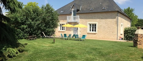 Maison avec 3 chambres et 2salle d'eau