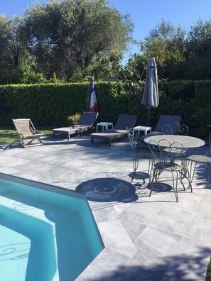 Swimming pool terrace