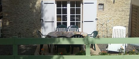 Arrière de la maison vu du jardin