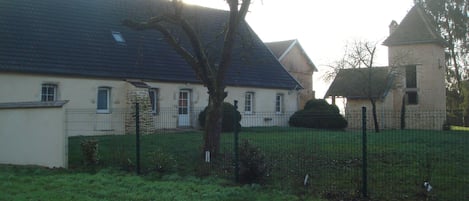 Les Granges de Laborde côté jardin