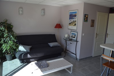 T2 new with garden in quiet residence at the foot of the Calanques park