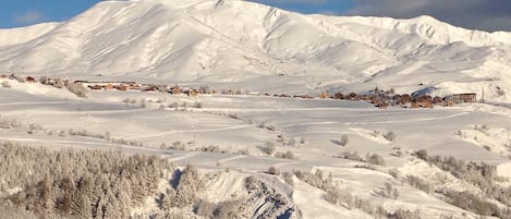 Depuis l'appartement, vue sur la Toussuire