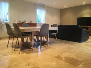 Séjour chaleureux