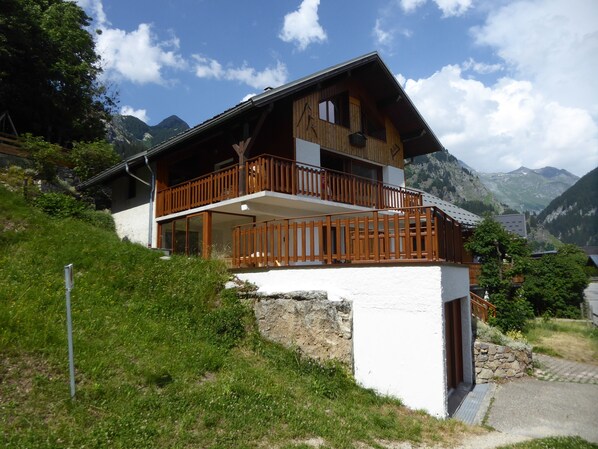 Le chalet en été